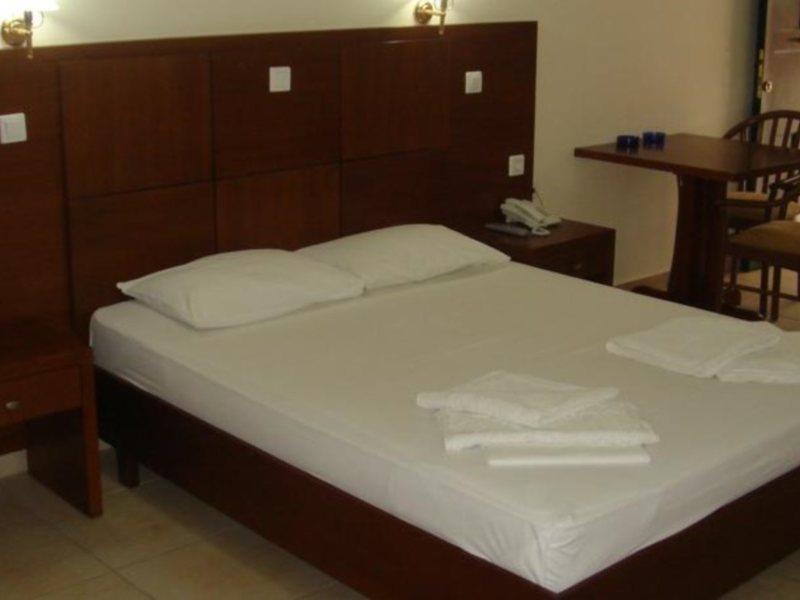 Kyra Panagia Hotel Exterior photo